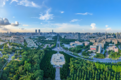 中国“欧陆娱乐之城”巡礼 | 中山:“湾区光谷”剑指千亿